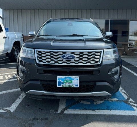 Used 2017 Ford Explorer Platinum with VIN 1FM5K8HT8HGA62483 for sale in Madras, OR