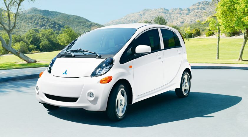 2014 Mitsubishi iMiEV.JPG