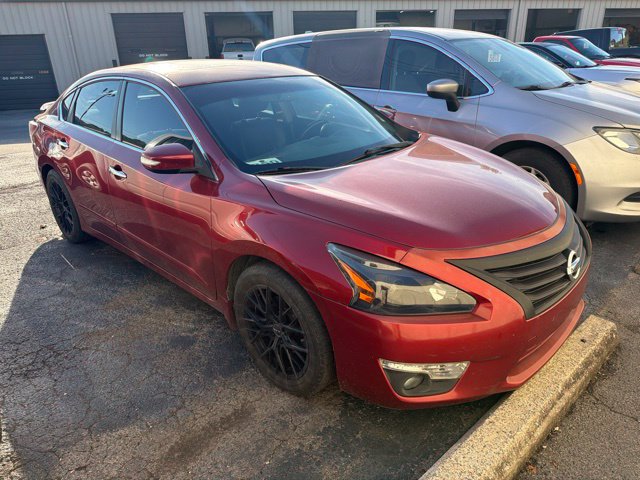 Used 2013 Nissan Altima Sedan SL with VIN 1N4AL3AP7DC274699 for sale in Clarksville, TN