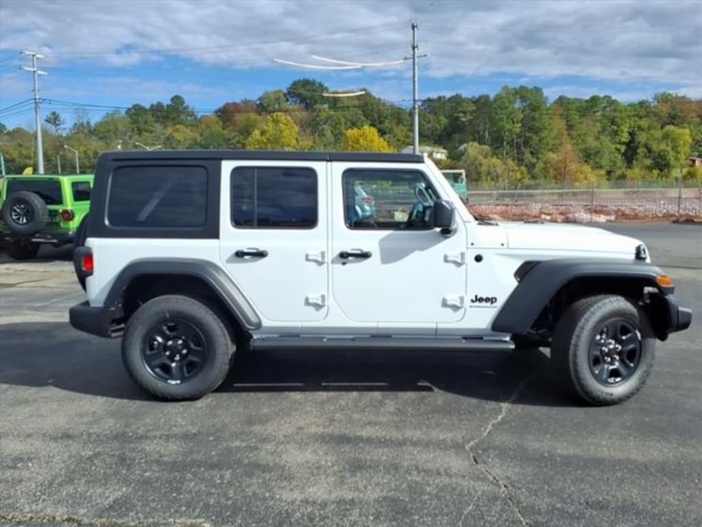 New 2026 Jeep Wrangler 4-DOOR SPORT Sport Utility