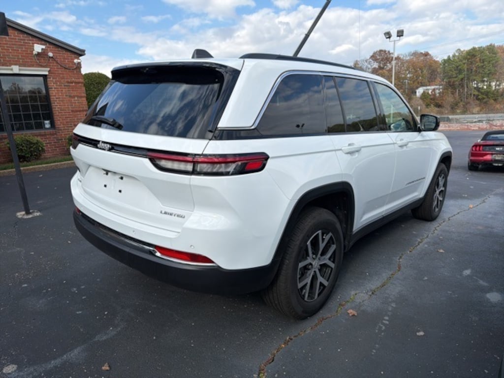 Used 2025 Jeep Grand Cherokee Limited SUV