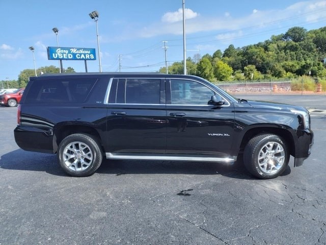 Used 2015 GMC Yukon XL SLT with VIN 1GKS2HKC8FR120386 for sale in Clarksville, TN