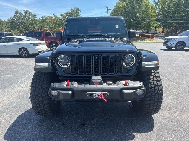 2024 Jeep Wrangler Rubicon X photo 2