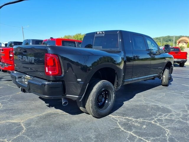 2025 Ram 3500 Laramie photo 3