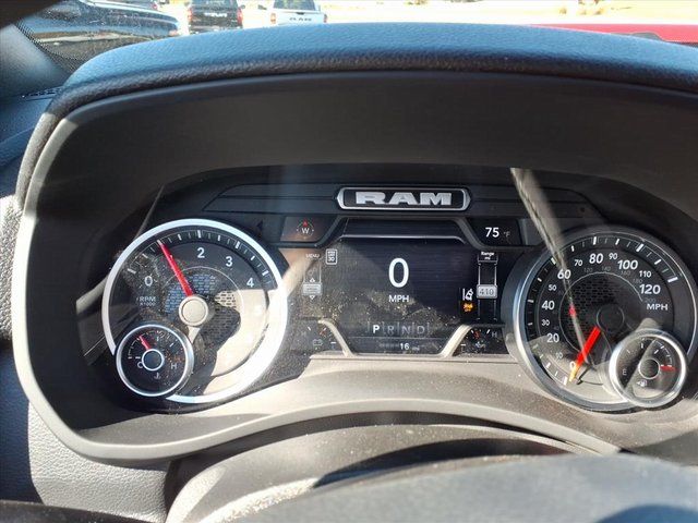 2026 RAM 2500 Tradesman/Black Express - Photo 13