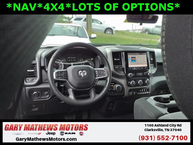 2025 Ram 1500 Tradesman photo 3