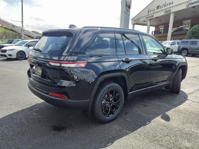 2025 Jeep Grand Cherokee Altitude X photo 3