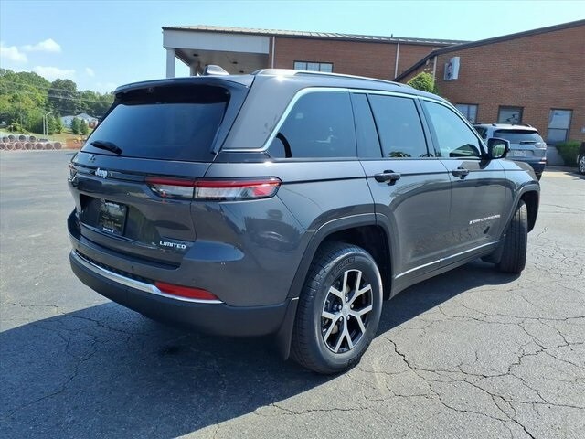 2025 Jeep Grand Cherokee Limited photo 3