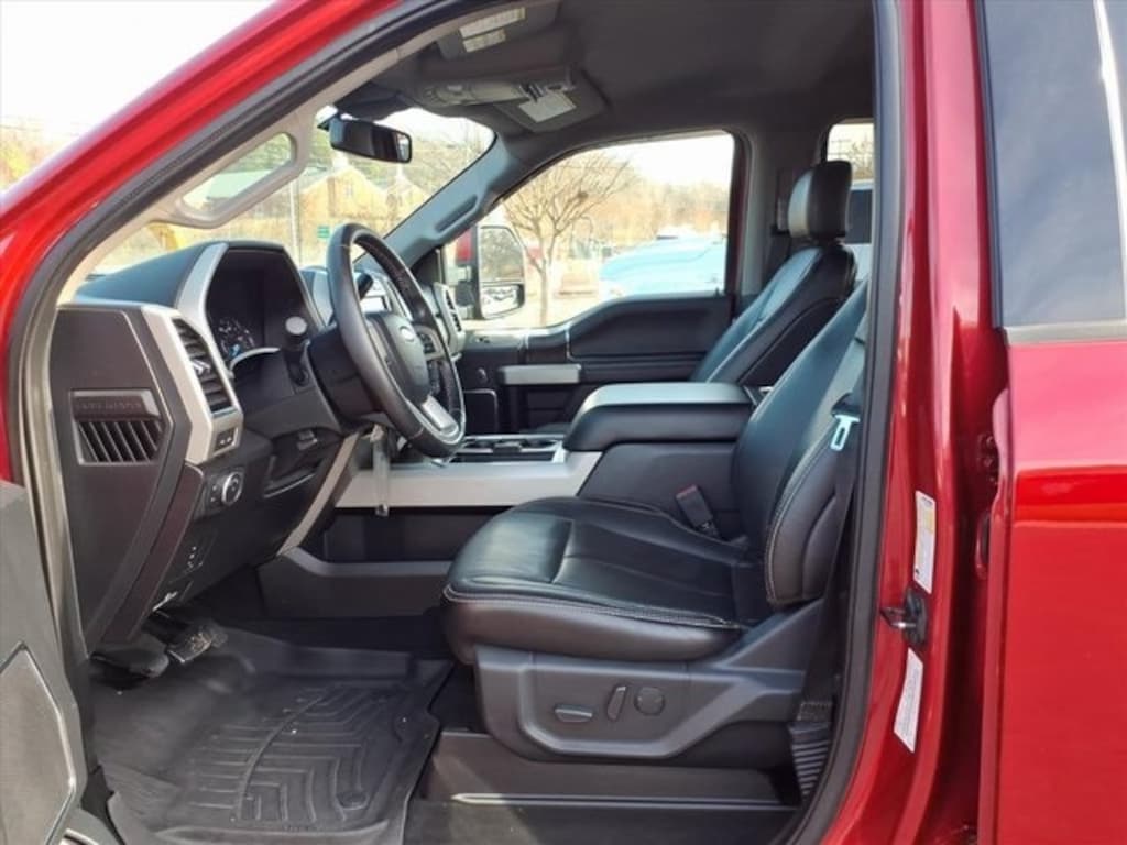 Used 2020 Ford F-250SD Lariat Truck