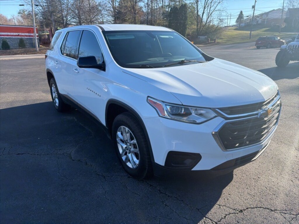 Used 2018 Chevrolet Traverse LS SUV