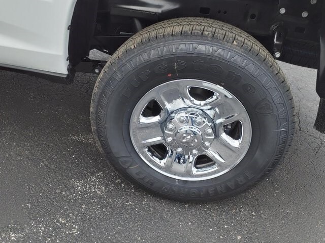 2025 Ram 2500 Tradesman photo 4