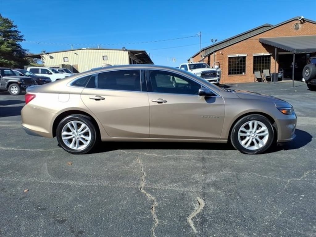 Used 2018 Chevrolet Malibu LT Sedan