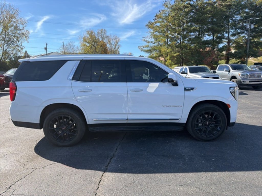 Used 2022 GMC Yukon SLT SUV