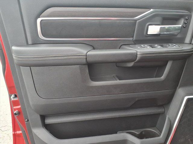 2026 RAM 2500 Laramie - Photo 9