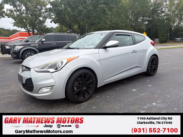 Used 2016 Hyundai Veloster Base with VIN KMHTC6AD9GU293758 for sale in Clarksville, TN