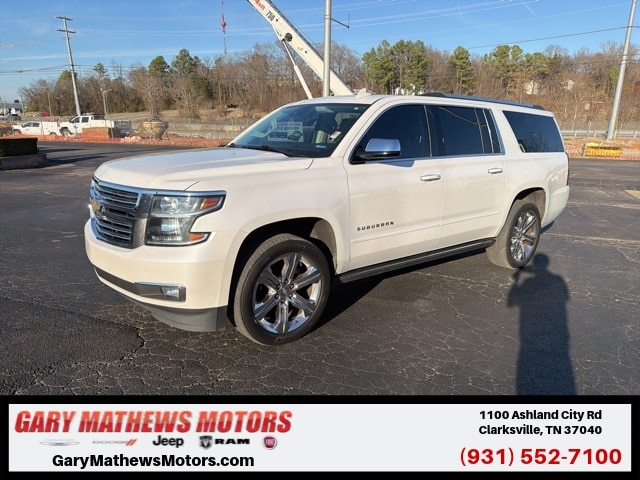 2017 Chevrolet Suburban Premier's photo