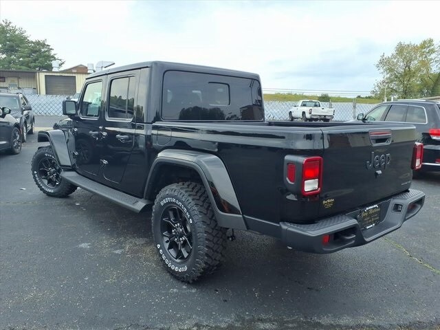 2025 Jeep Gladiator Sport photo 4