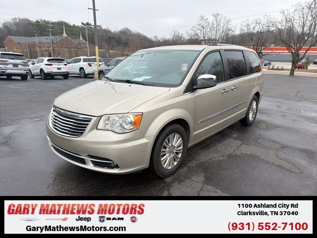 2012 Chrysler Town & Country Limited