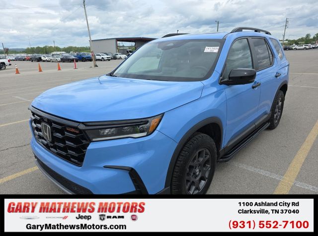 2024 Honda Pilot TrailSport AWD's photo