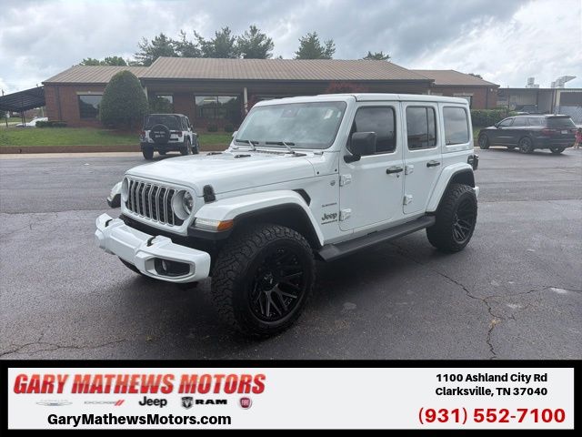 2024 Jeep Wrangler Sahara's photo