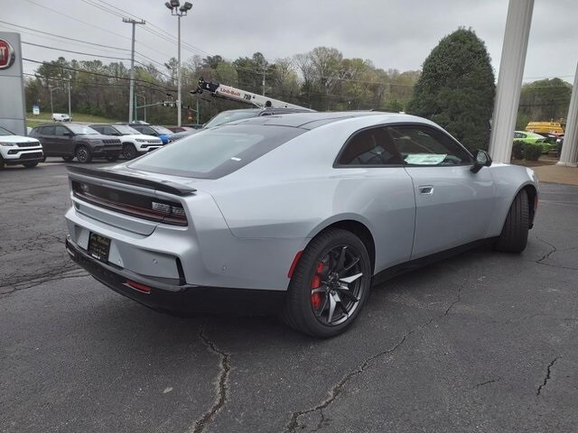 2024 Dodge Charger Daytona Scat Pack photo 3