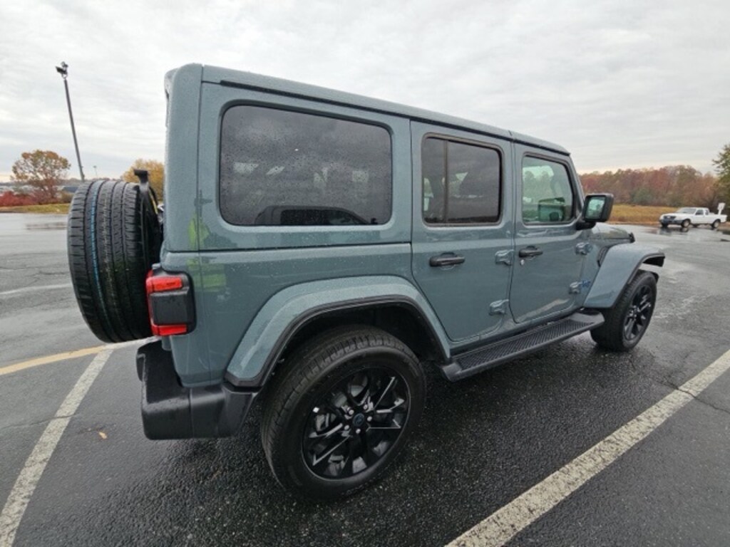 Used 2025 Jeep Wrangler Sahara 4xe SUV