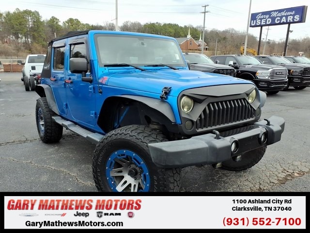 2014 Jeep Wrangler Unlimited Sahara's photo