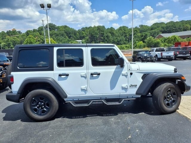 2023 Jeep Wrangler Sport photo 2