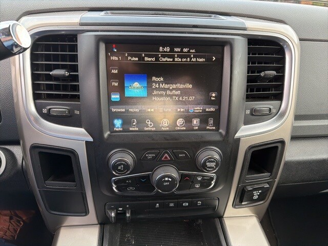 2015 Ram 3500 Big Horn photo 2