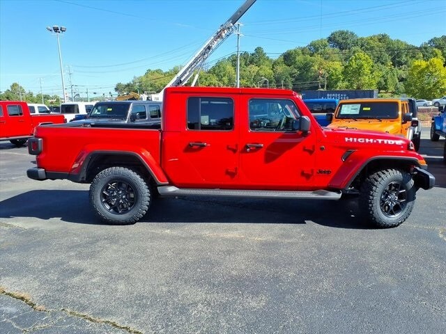 2025 Jeep Gladiator Sport photo 2