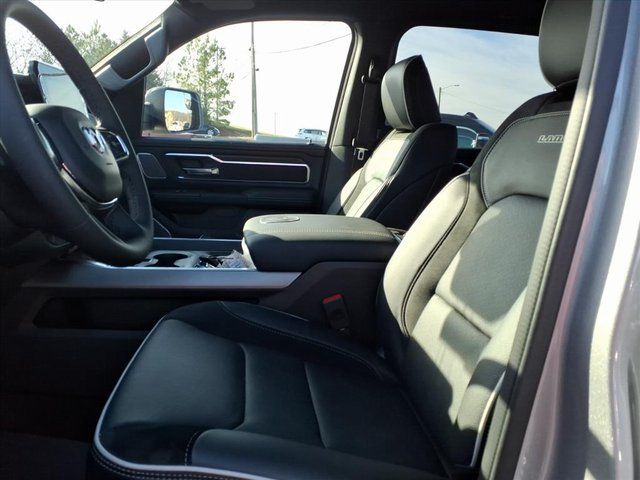 2026 RAM 1500 Laramie - Photo 7
