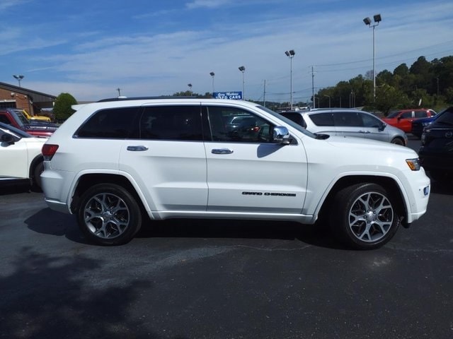 Used 2019 Jeep Grand Cherokee Overland with VIN 1C4RJECG8KC811248 for sale in Clarksville, TN