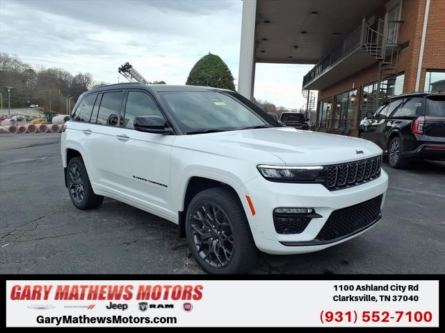 2025 Jeep Grand Cherokee Summit's photo