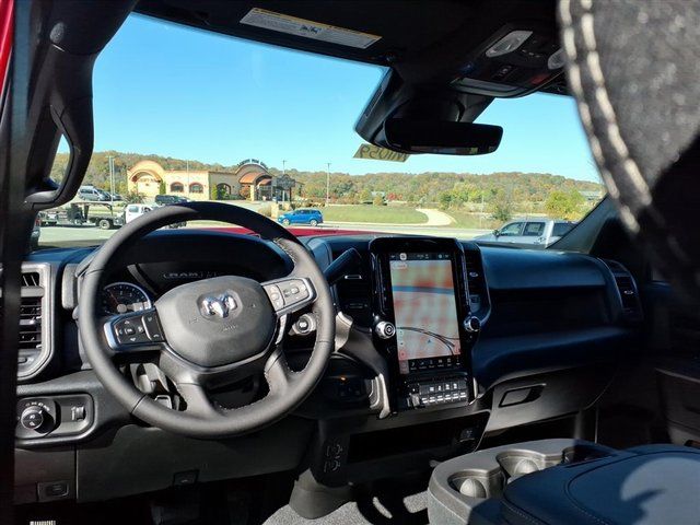2026 RAM 2500 Tradesman/Black Express - Photo 11