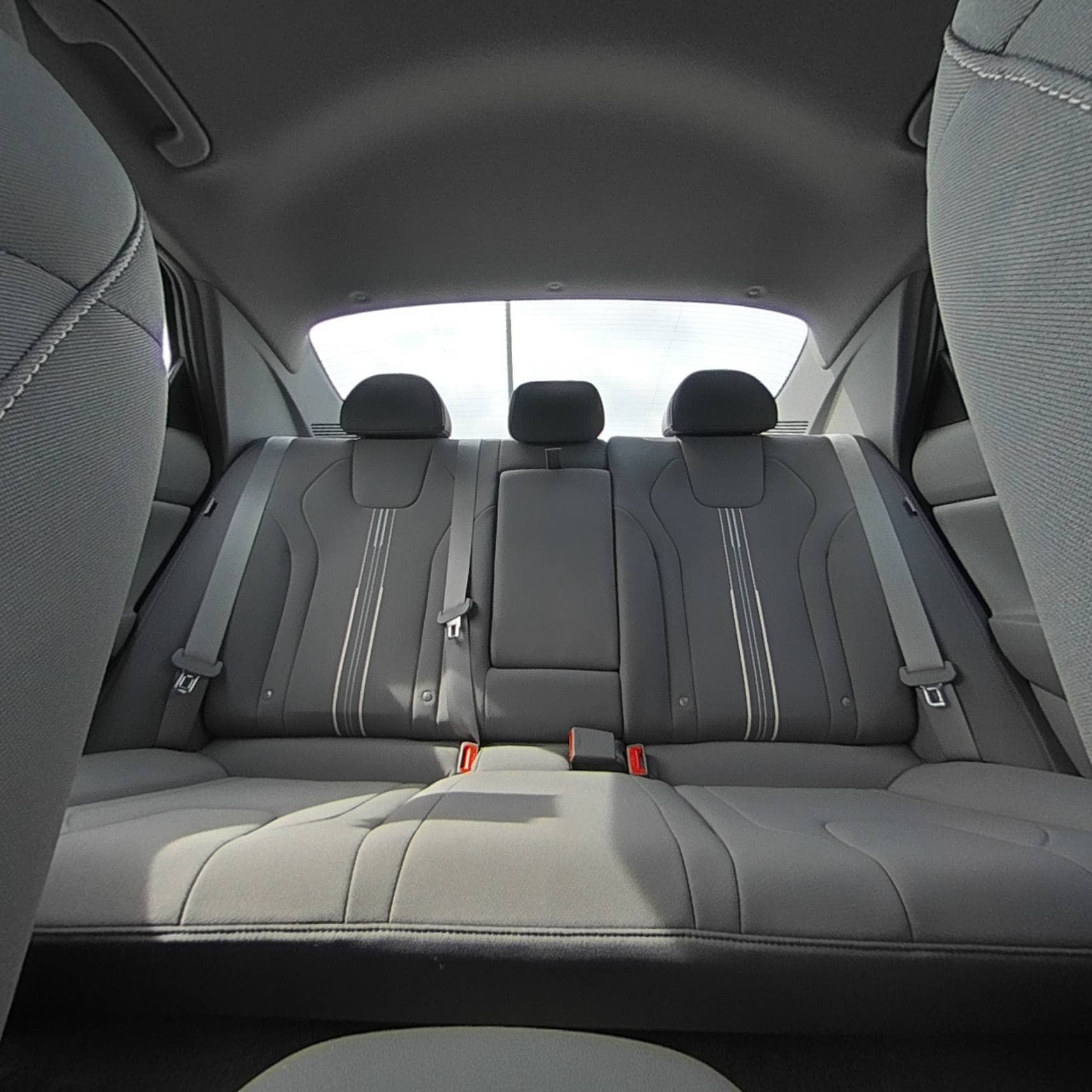 2024 Hyundai Elantra SEL - Photo 33