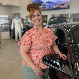 Staff member Jennifer Melendez Rios from b7137e6142f5