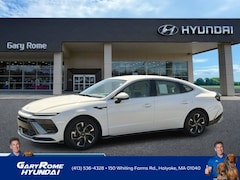 2025 Hyundai Sonata SEL Sedan
