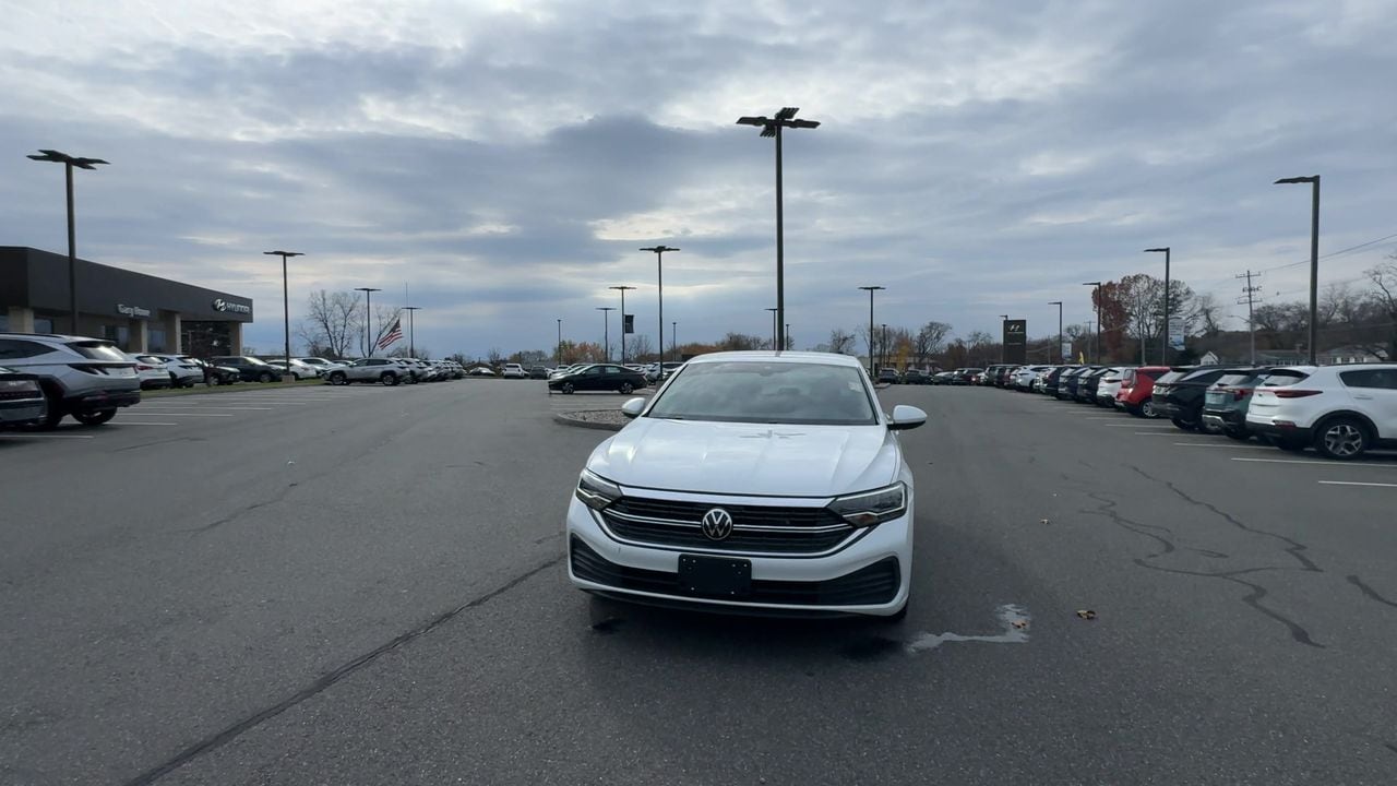 Used 2024 Volkswagen Jetta S with VIN 3VW5M7BU4RM069686 for sale in Holyoke, MA