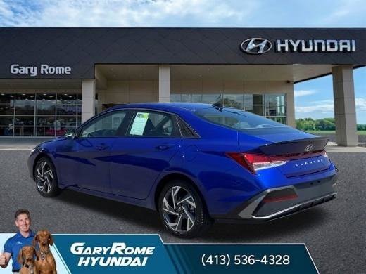 2025 Hyundai Elantra SEL - Photo 6