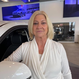 Staff member Maria LePage from 7d81a3bc0715