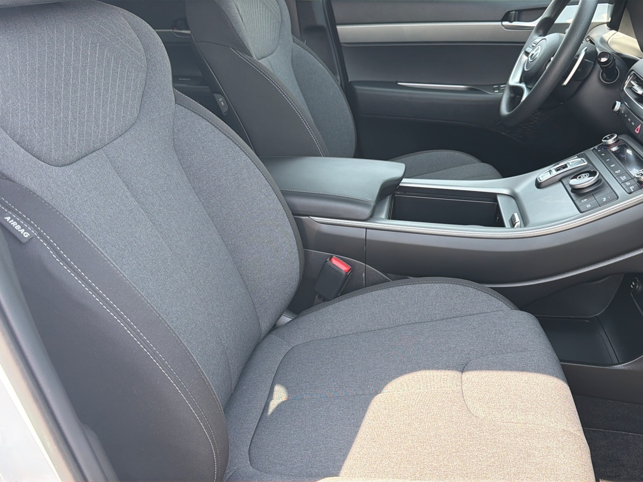 2025 Hyundai Palisade SE - Photo 25