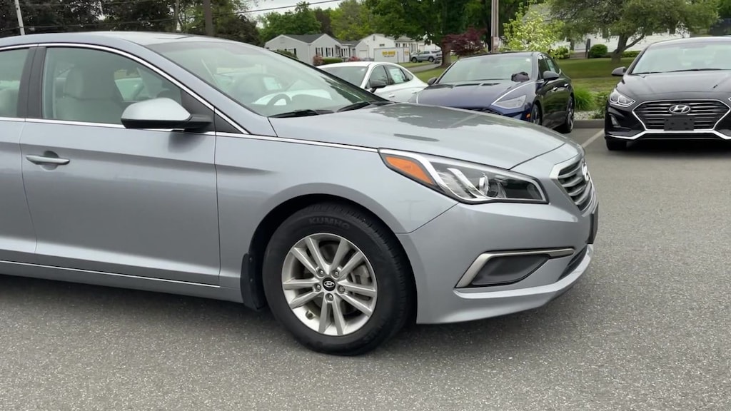 Used 2017 Hyundai Sonata w/PZEV Sedan