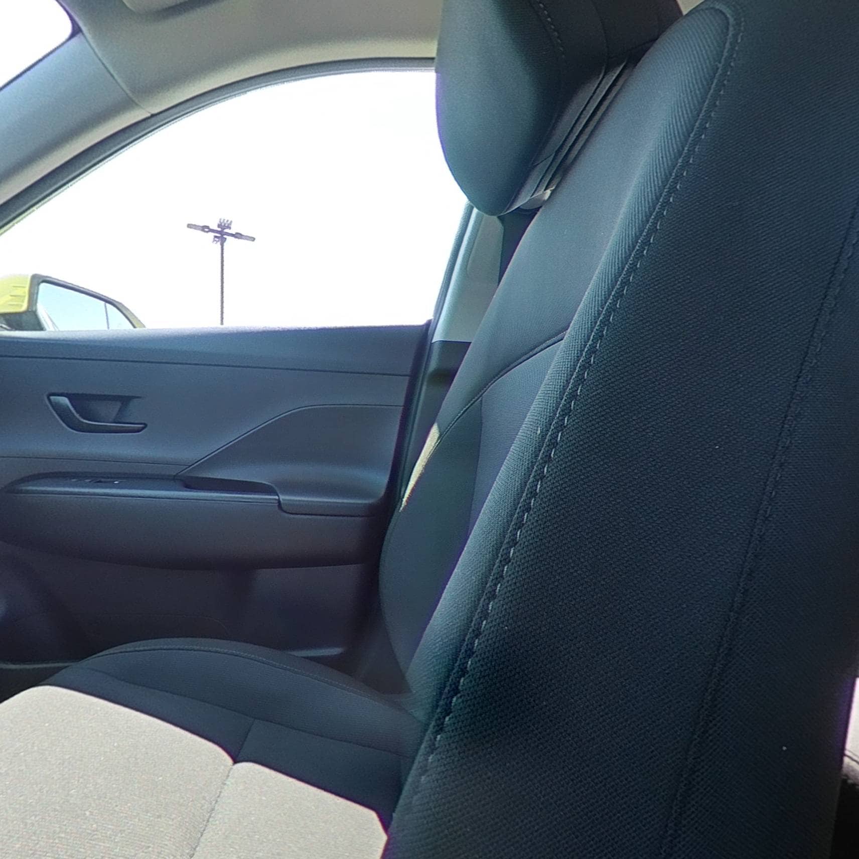 2024 Hyundai Kona SE - Photo 31