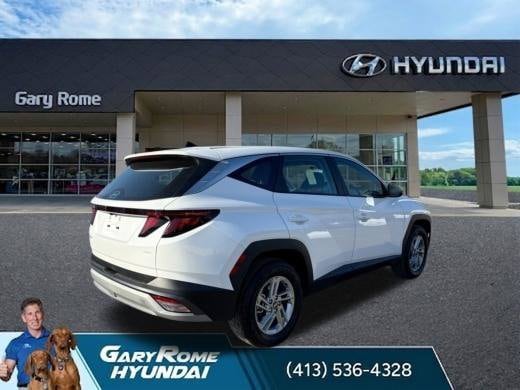 2025 Hyundai Tucson SE - Photo 9