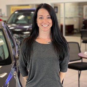 Staff member Lindsay Bergeron from 59f306fcb14d
