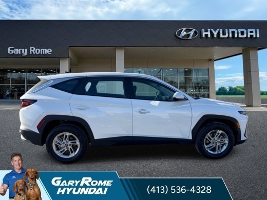 2025 Hyundai Tucson SE - Photo 9
