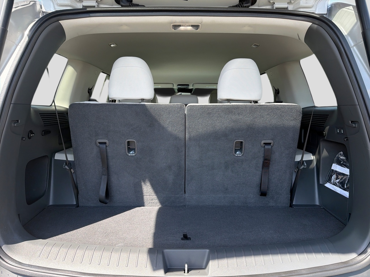 2024 Hyundai Santa Fe SE - Photo 28