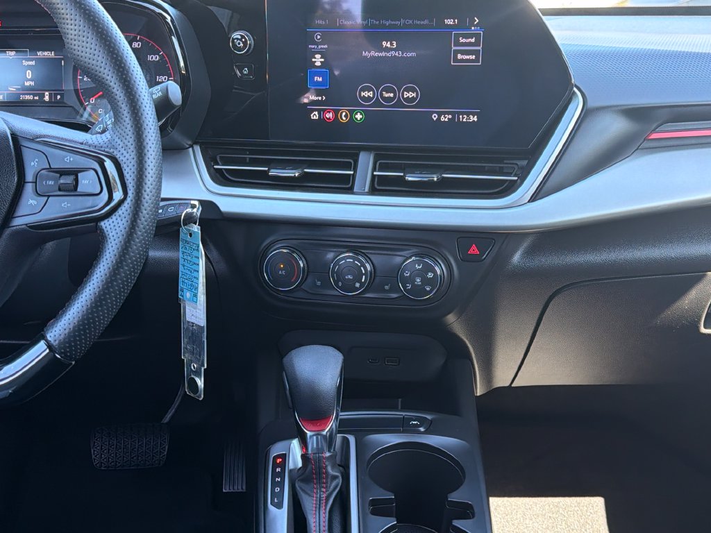 2024 Chevrolet Trax RS - Photo 18