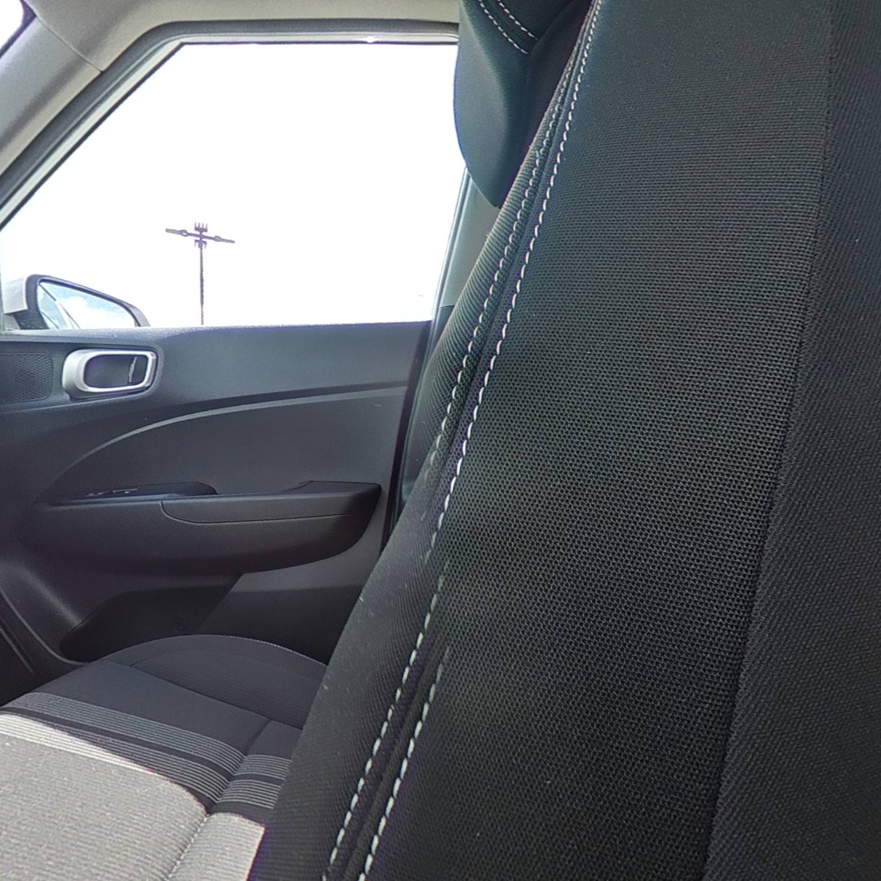 2023 Hyundai Venue SEL - Photo 31