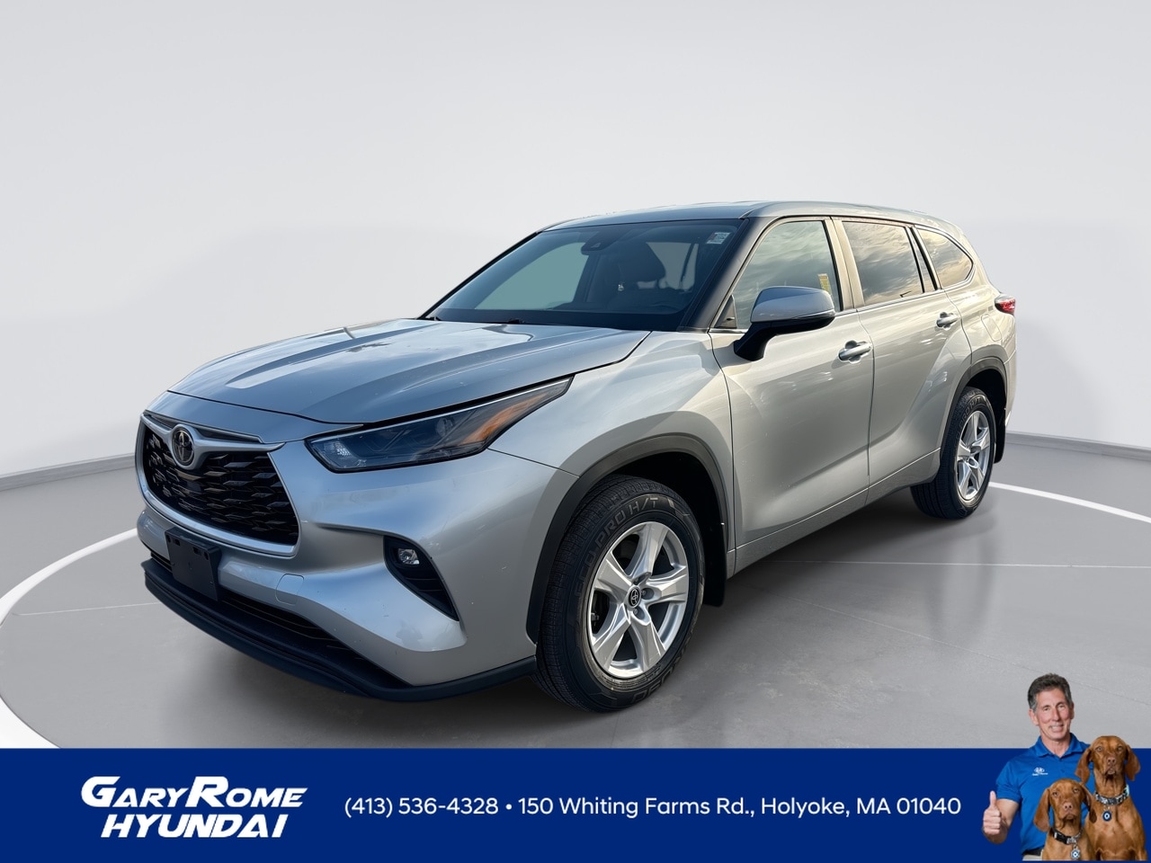 2023 Toyota Highlander L's photo